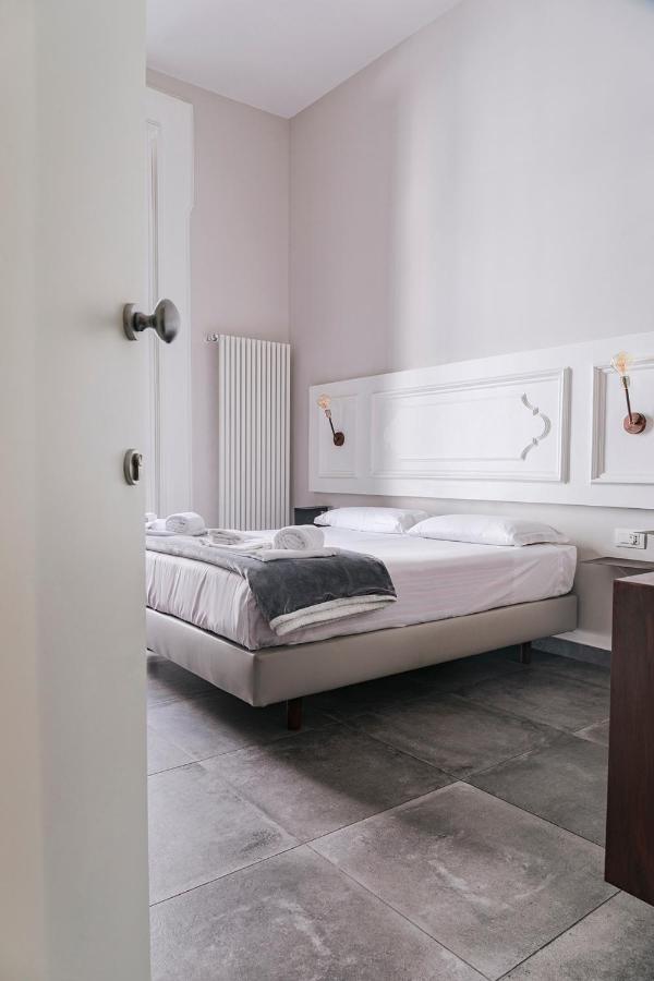 La Smorfia Hotel Napoli Ngoại thất bức ảnh