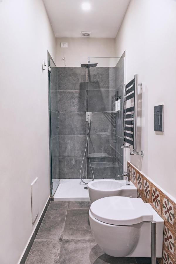La Smorfia Hotel Napoli Ngoại thất bức ảnh